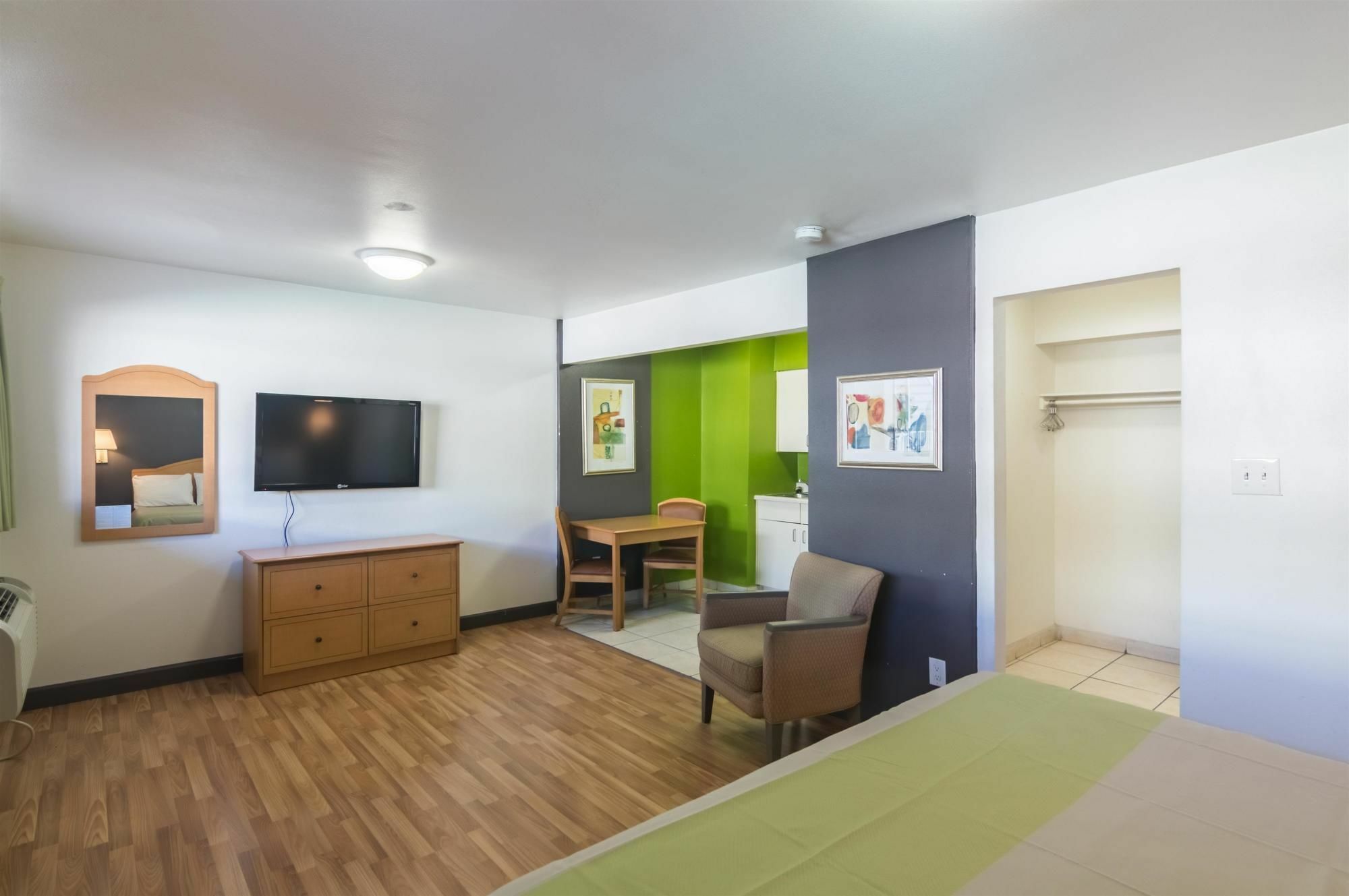 Extended Stay America Select Suites - Odessa Exterior photo
